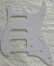 New Great-For Fender US Stratocaster HSS 11 Screw Hole Guitar Pickguard White