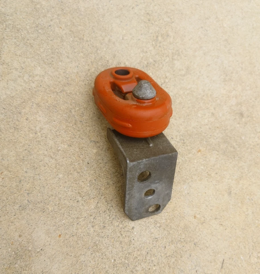 Suspensión silenciador escape VW Golf 7 Sportwagen 5Q0253144 RS Foto 2 de 4