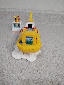 LEGO The Beatles Yellow Submarine 21306 Incomplete Read Missing Pieces 