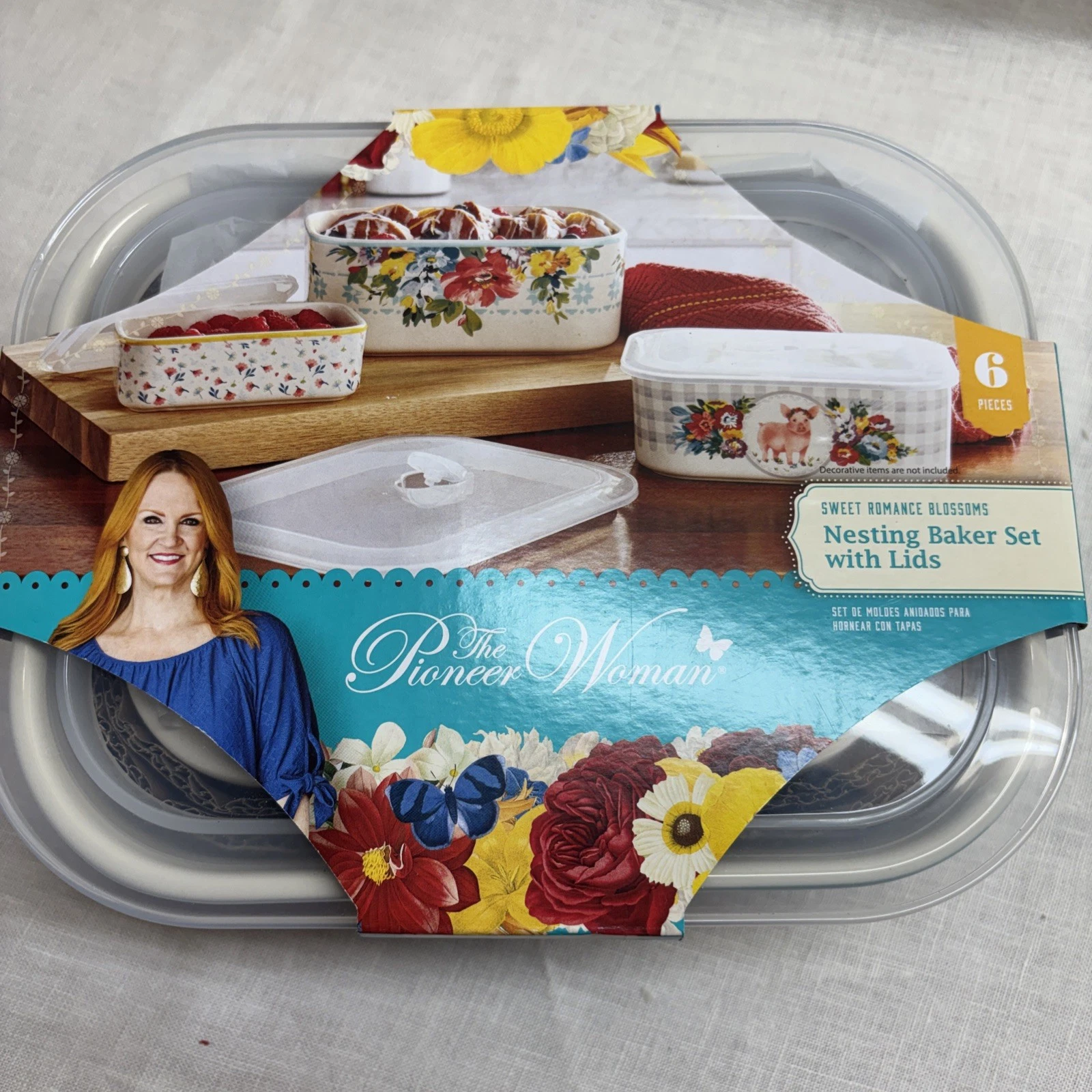 NEW The Pioneer Woman SWEET ROMANCE BLOSSOMS Stoneware Nesting Baker Set w/Lids
Opens in a new windo
