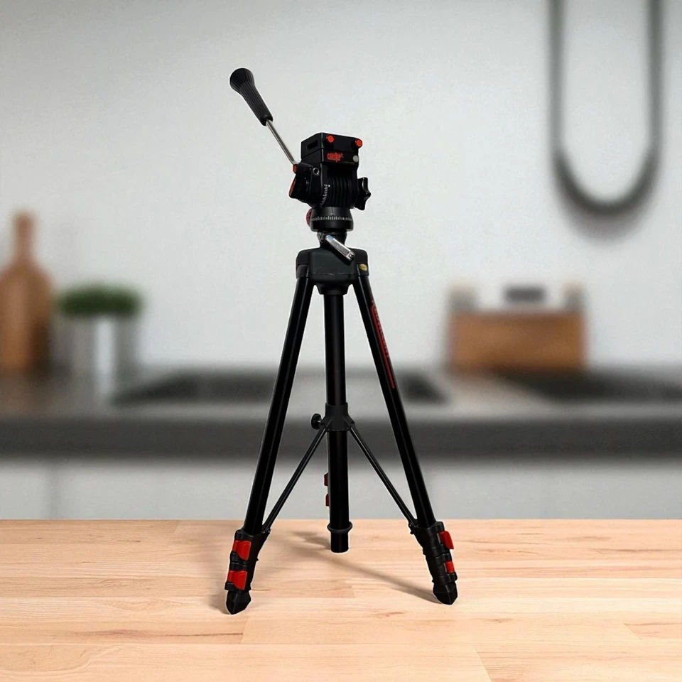 Trípode para cámara réflex Red Accent, tubular Super Lite, cabezal panorámico/inclinable, con estuche. Foto 2 de 4