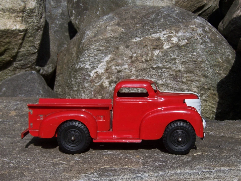 Vintage Marx Pressed Steel Firestone Pickup Truck Rare Good Original Condition - Image 3 of 4