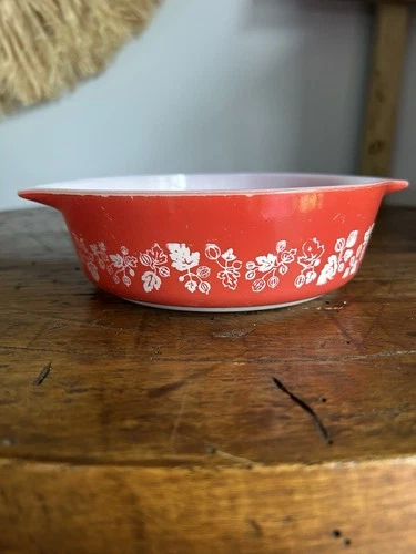 Vintage Pyrex Coral Red Bowl #471 Gooseberries Casserole Dish Without Lid