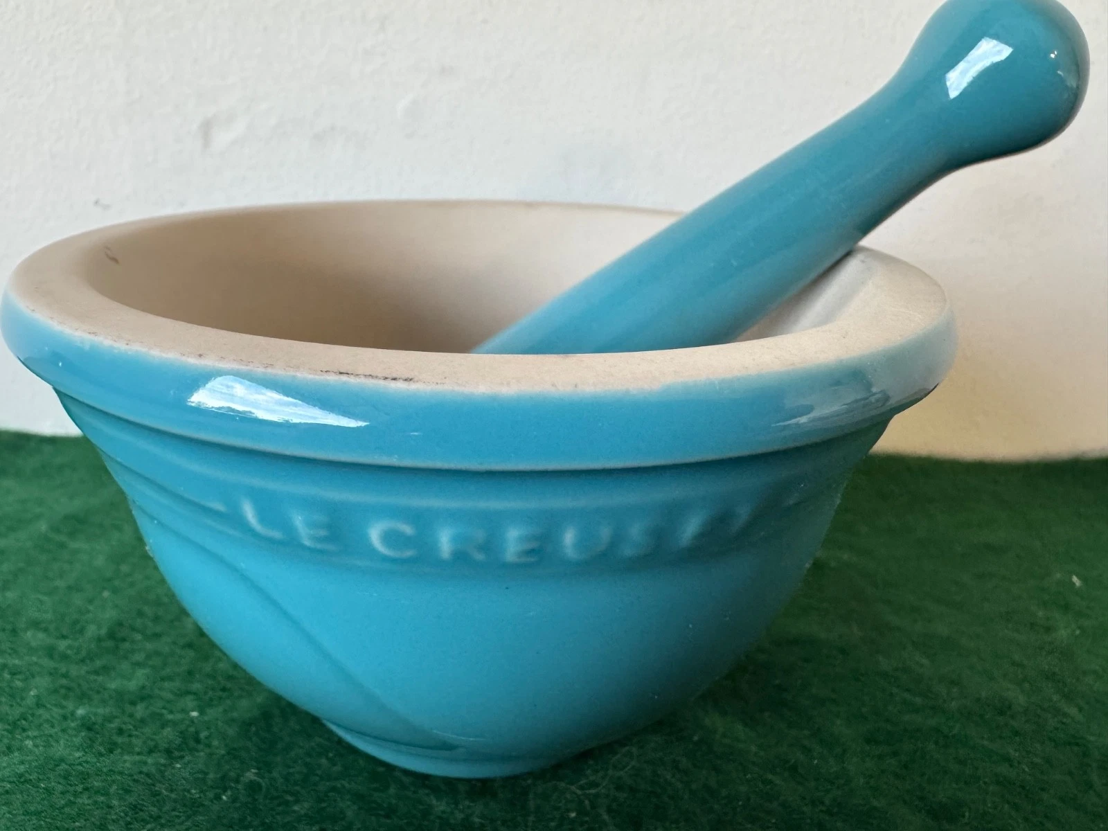 Le Creuset Stoneware Aqua Blue Turquoise Mortar Bowl + Pestel Great!
