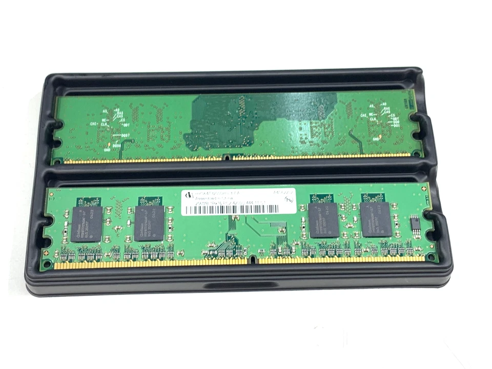 Memoria RAM Stick Hynix HYS64T32000HU-3.7-A 256MB 1Rx16 PC2-4200U-444-11 2 unidades Foto 2 de 4