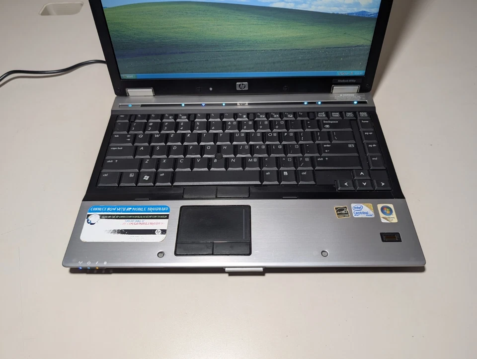 HP EliteBook 6930p — C2D@ 2.53 GHz • 2GB RAM • 160GB HDD • 1440×900 • DVD • AMD - Image 3 of 4