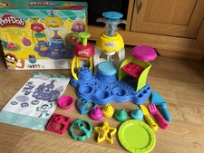 Play Doh Frosting Fun Bakery Play Set Age 3 +