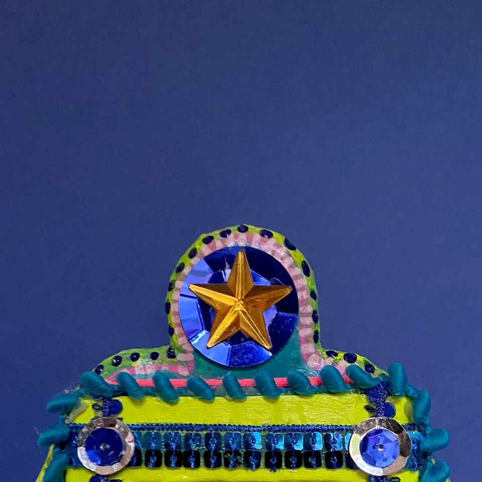 Handmade Mexican style Nicho, assemblage wall art Christmas/Birthday gift. no.12 - Image 3 of 4