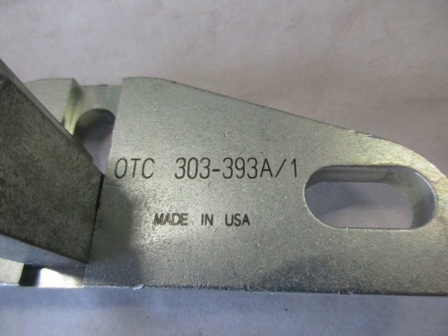 Ford 303 393