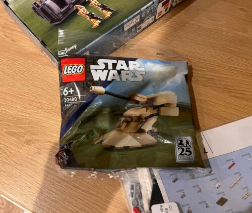 Lego Disney Bundle Set 40686 30688 117372 Federation Troopers And Carrier - Picture 4 of 8