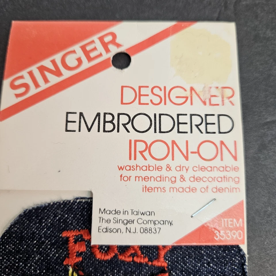 Vintage Singer Embroidered Iron On Patch "Foxy" #35390 70's NOS - Image 3 of 4