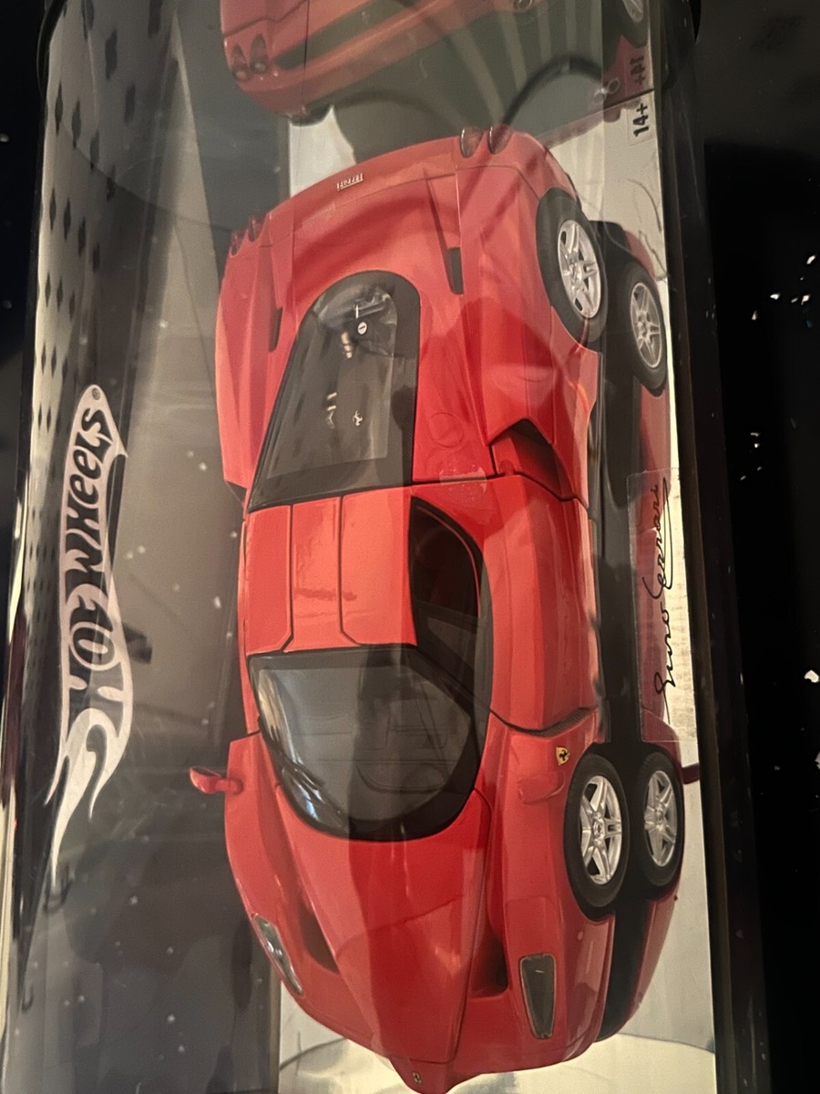 2台❗️HOT　WHEELS CLASSICS　 1:18 　FERRARI Hot Wheels Elite 1/18 Scale V7438 - Ferrari 599XX #77 - Red