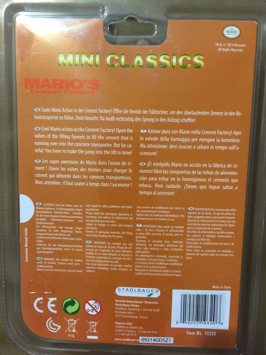 NEW Nintendo Mini Classics MARIO'S CEMENT FACTORY Keychain Video