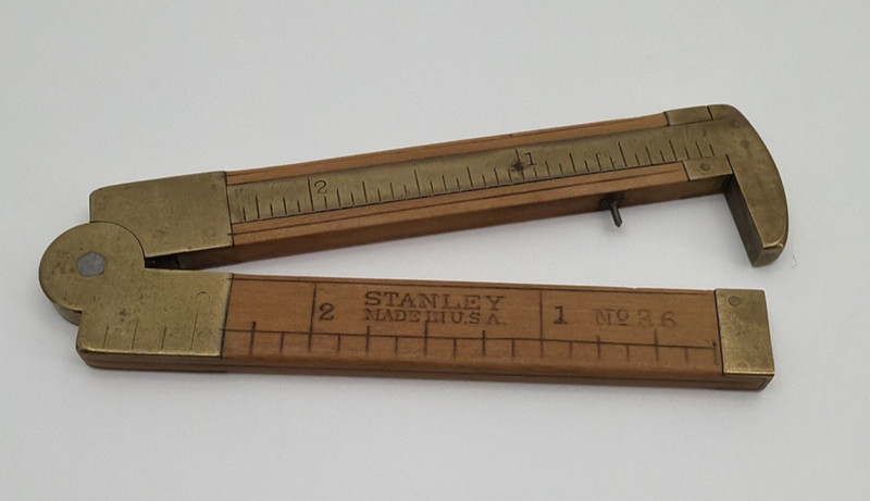 VINTAGE STANLEY NO. 36 BOXWOOD & BRASS 6-INCH TWO-FOLD CALIPER RULE - EXCELLENT