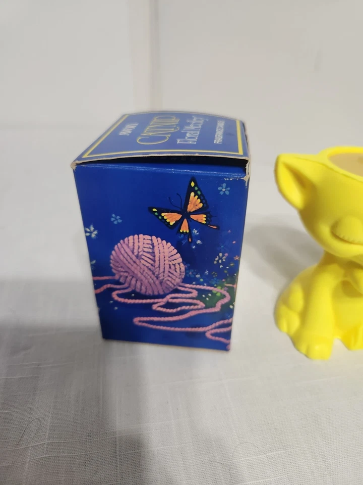 Avon CATNIP Floral Medley Fragancia Çandle NUEVO Foto 2 de 4