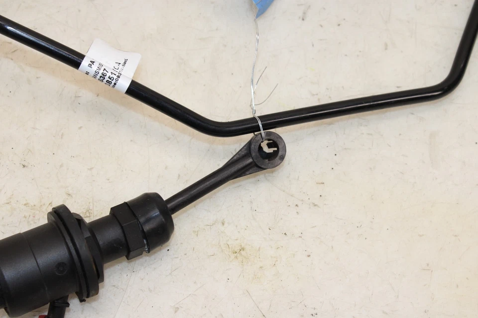 Главный цилиндр муфты сцепления для Nissan Juke 2011-2017 годов выпуска 306101KM0A от оригинального производителя MR31 - Изображение 3 из 4