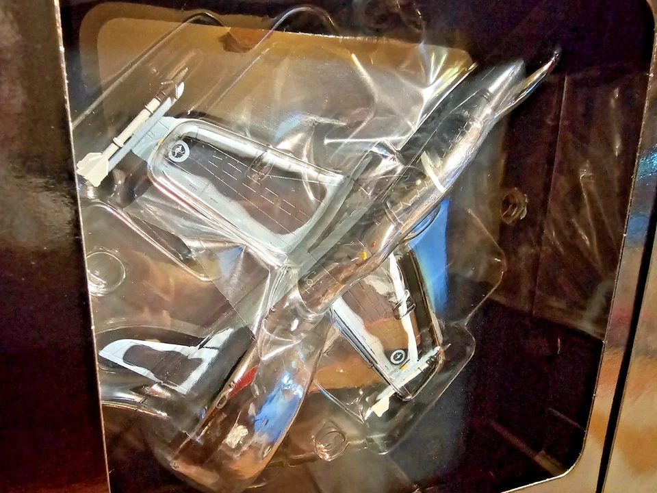 RARE🔥 FALCON MODELS 1/72 FA727006 Hawk MK. 127 A27-33, RAAF 2012 🔥L.NuIBx! - Image 2 of 4