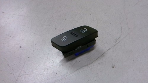 Schalter ZV 3AA962125 VW Passat Variant 2.0 TSI DSG Bj 2012 36 2684860