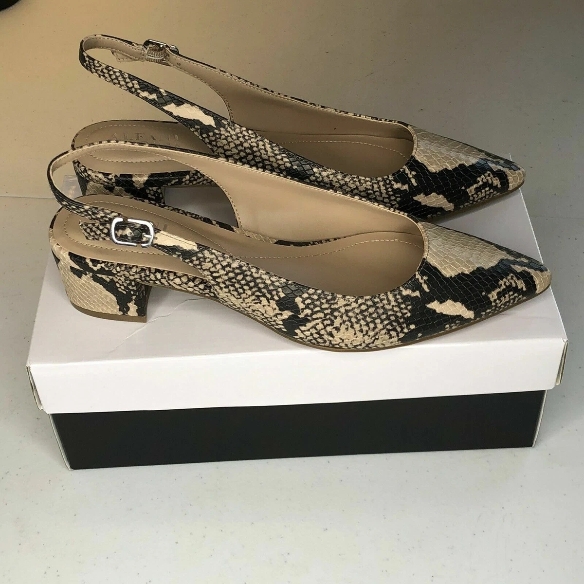 Step n shop flex shoes