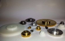 Zahnrad  Modul 0,5 / 24 Zähne