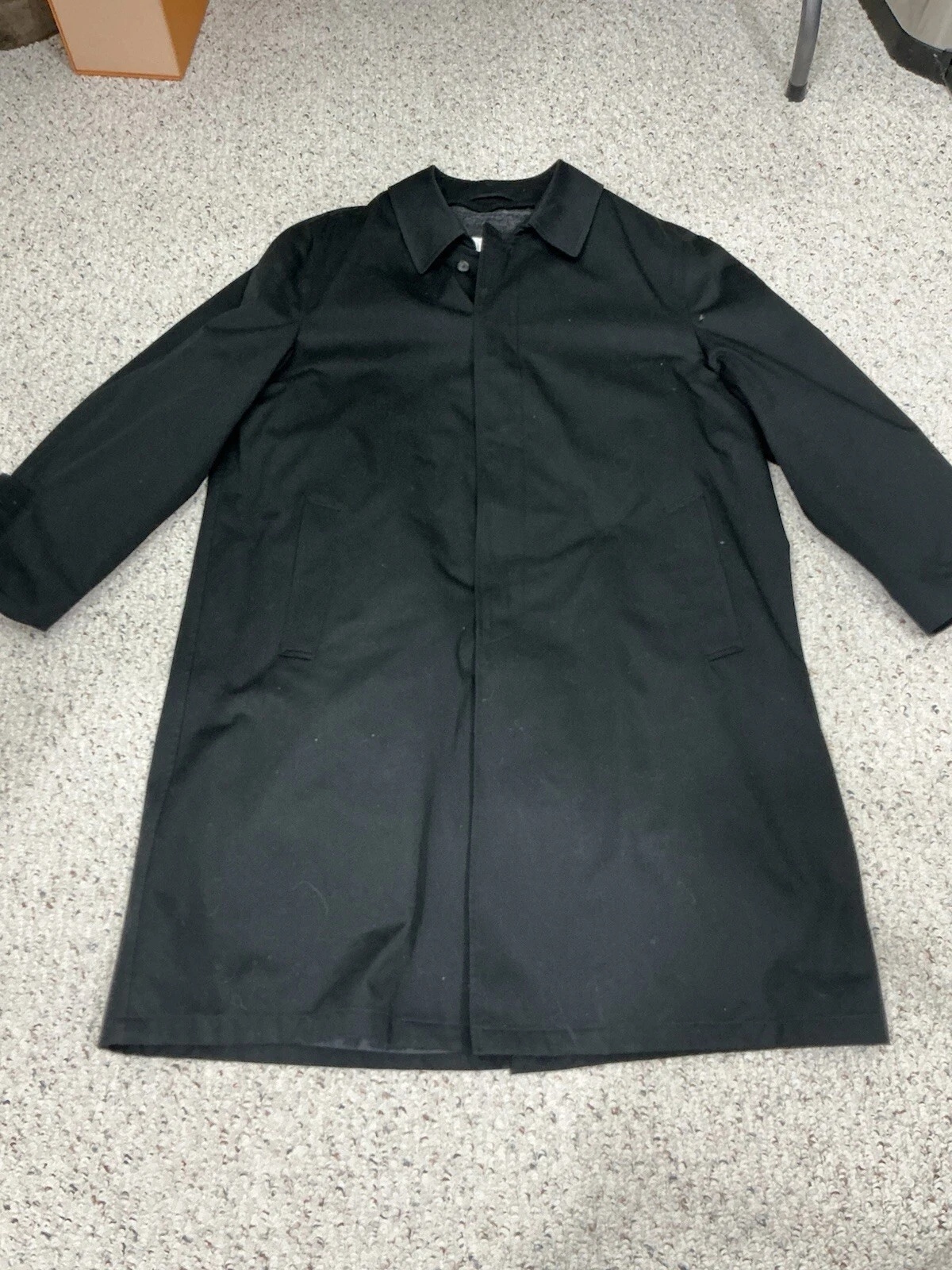 Mens Bill Blass Mens Wear 46 R Black Long Lined Button Up Trench Coat