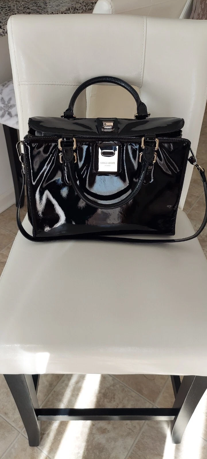 Giorgio Armani — Giorgio Armani Shoulder Bag