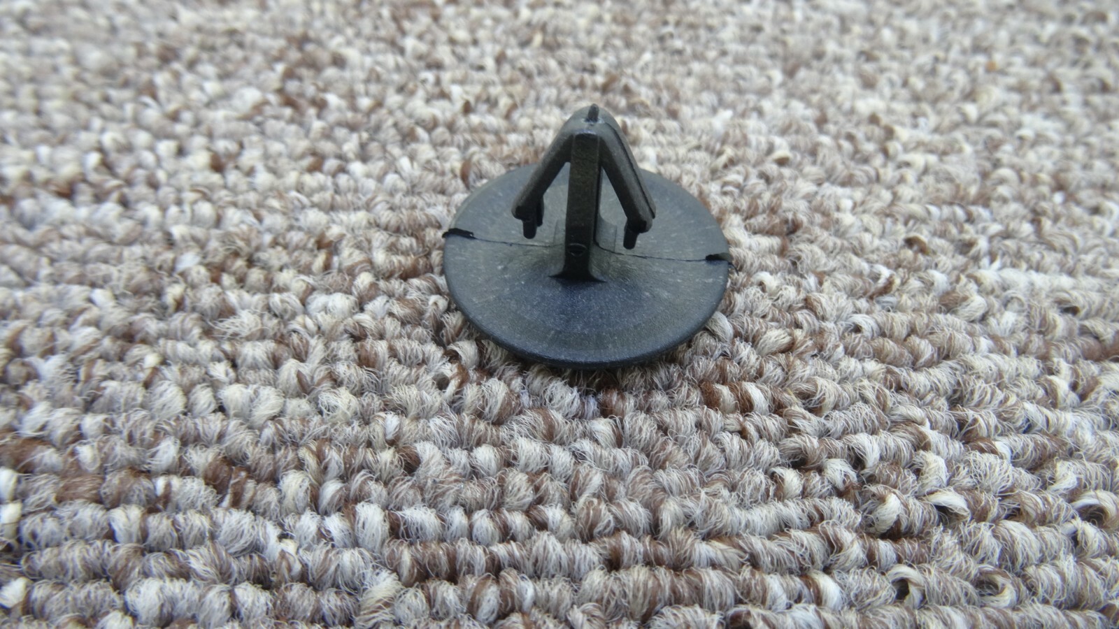 MAZDA Trim Panel Rivet Fastener Insulation Clips 10x eBay