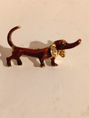 Vintage Miniature Dachshund Brown Weiner Dog Pin Brooch 1.5''