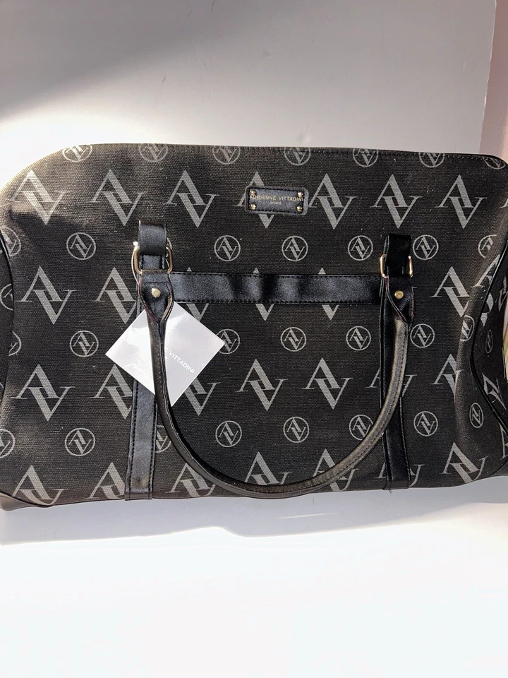 NUEVO Bolso de Mano Adrienne Vittadini Grande de Lona Fin de Semana Firma Negro Foto 2 de 4