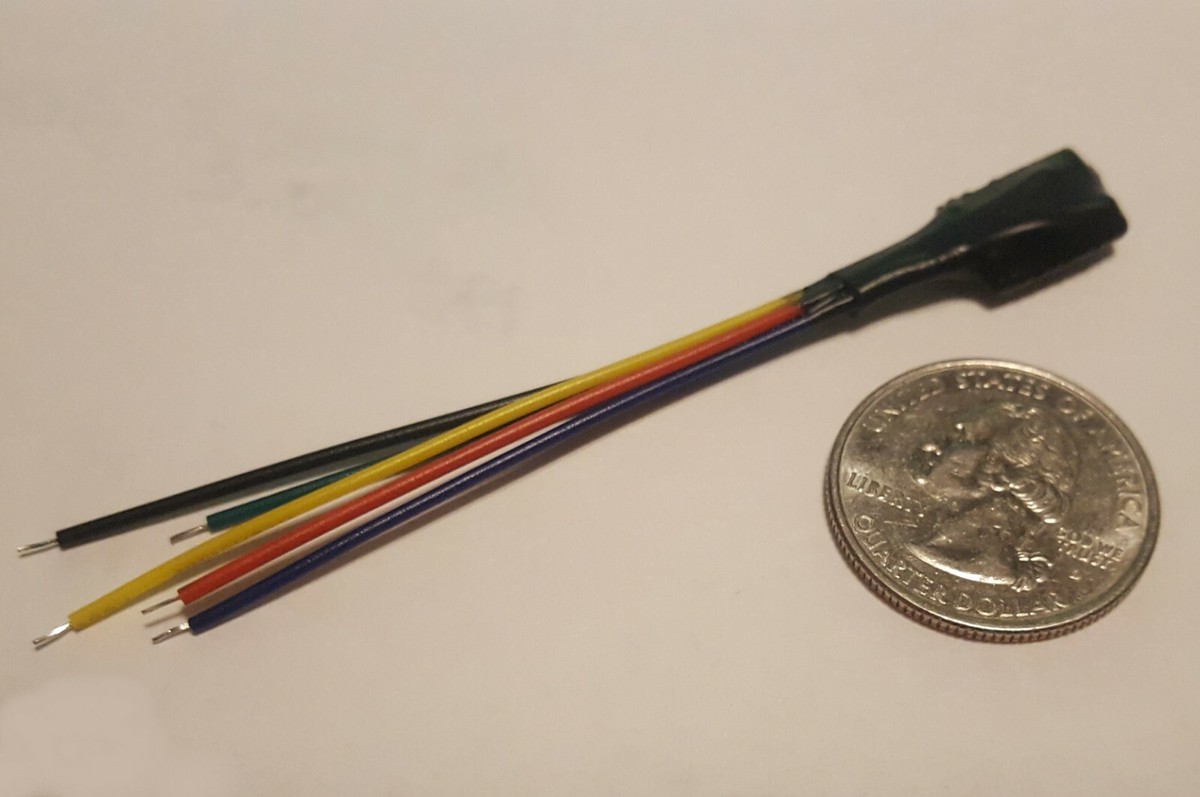 DUAL STEP-UP STEP-DOWN SINE-TO-SQUARE DIGITAL SIGNAL CONVERTER