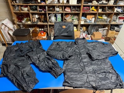 Vintage Harley Davidson L Rain Gear Suit Set in carry bag 2 piece