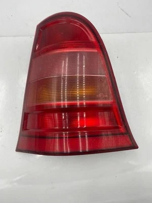 Feu arriere principal gauche (feux) MERCEDES CLASSE A 168 PHASE 1 A1688200164 - Photo 1/4