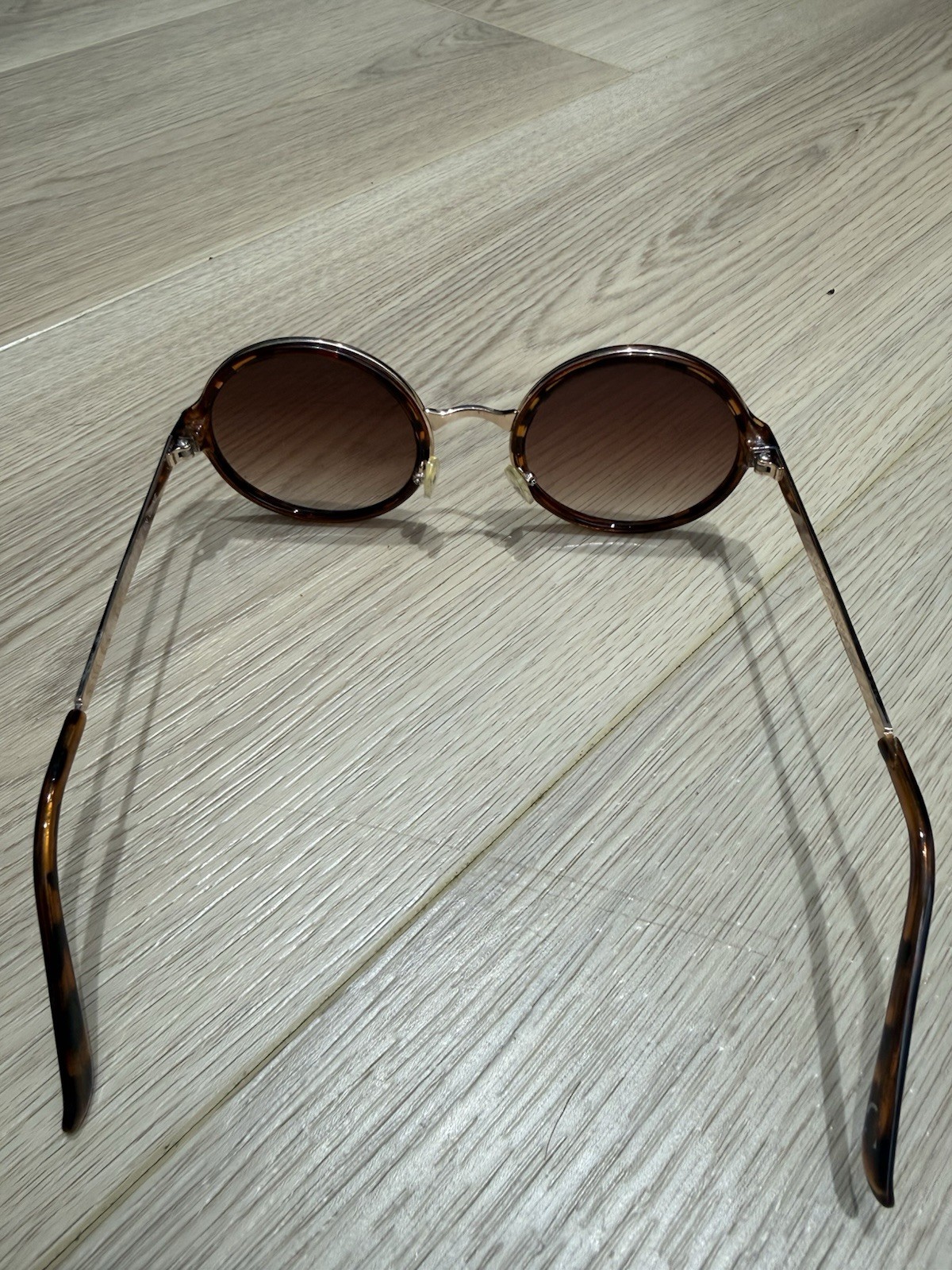 American Eagle 4922 Tortoise Shell Round Sunglass… - image 4