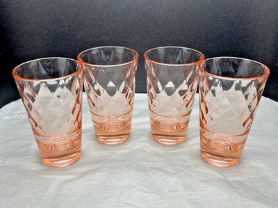 Vintage Jeanette Glass Chantilly Pink Diamond Optic Saturn Base Tumbler