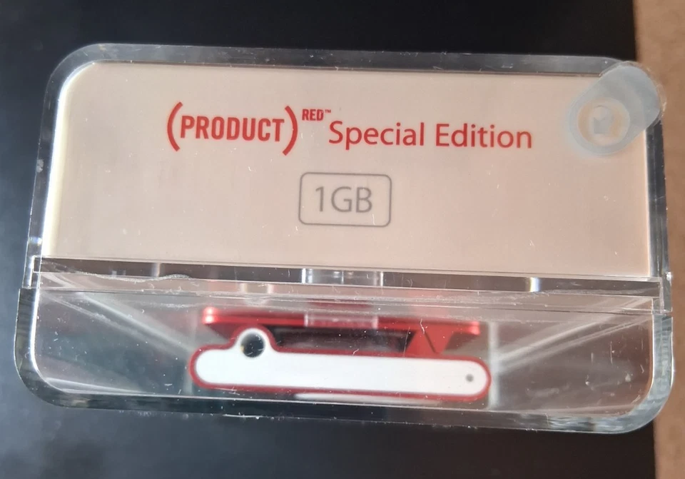 SEALED Apple iPod Shuffle 2nd Gen Red, 1GB -MODEL A1204 -NEW IN BOX! - Image 2 of 4