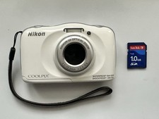 Nikon Coolpix S33 13.2MP Waterproof Camera WHITE Tested Works But Read