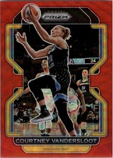 2022 Panini Prizm WNBA Prizms Ruby Wave #103 Courtney Vandersloot - BSK
