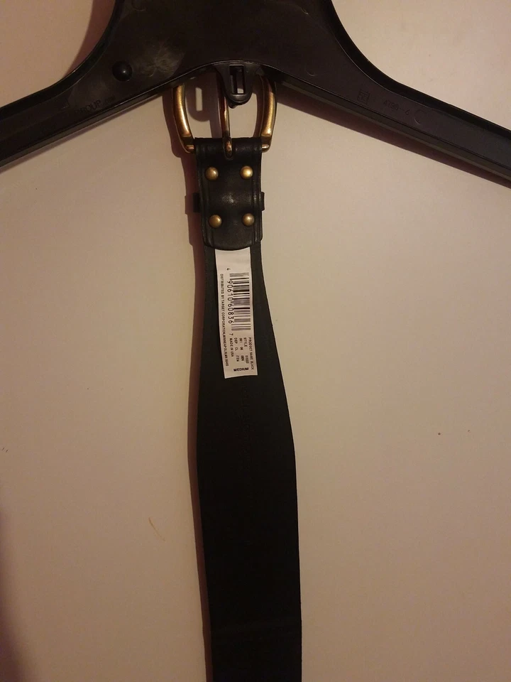 Mossimo Women's Medium Black Leather Belt with Stretch [New with Tags] - Image 4 of 4