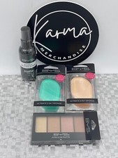 BYS 4-Piece Makeup Bundle - 2-In-1 Silicone Sponges Setting Spray Glow Palette
