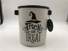 Global Design Ceramic Trick or Treat Utensil Crock AA01B34010