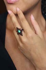 Anel com malaquita