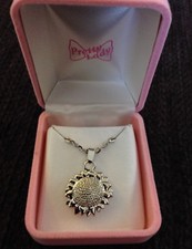 Pretty Lady Girls Child Silver Sunflower Necklace Adjustable Pink Velvet Box NIB