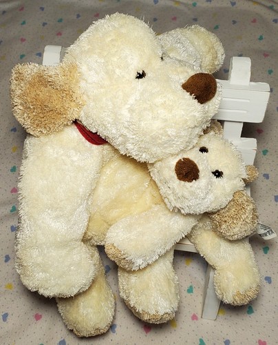 Set 2 Marks & Spencer Floppy Cream cuccioli cani collare osso giocattoli morbidi mamma e cucciolo - Foto 3 di 21