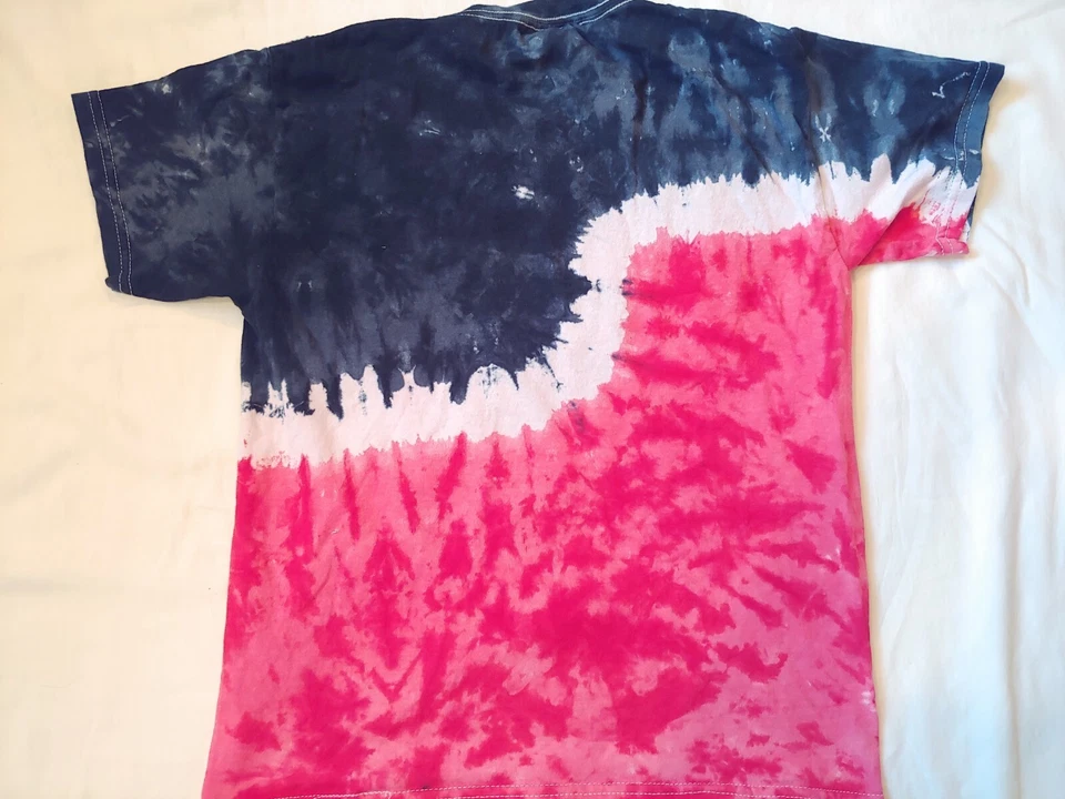 Camiseta Pirate Skull Brilla en la Oscuridad Juvenil Talla MEDIANA 100% Algodón Foto 3 de 4