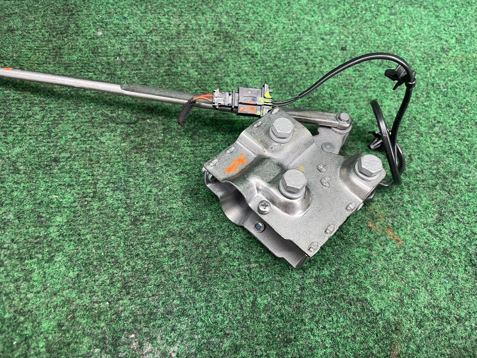 🛑 07-18 Bentley Continental GTC Convertible Rear Top Roof Lock Latch Motor OEM