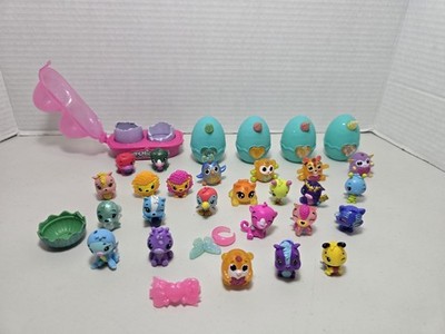 Hatchimals Mixed Lot of 33 Colleggtibles Surprise Eggs Figures Pets