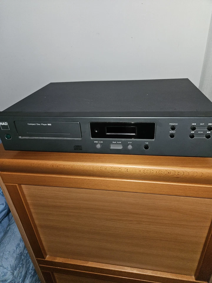 NAD 502 CD Player + FB / Digital Out Lo Vendo Come Ricambi - Imagen 1 de 4