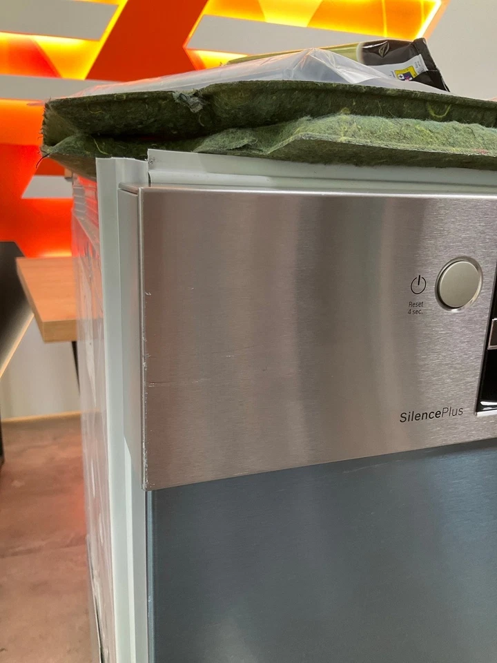 BOSCH SMU4EVS08E Serie 4 Unterbau-Geschirrspüler 60 cm Gebraucht 4#39968687 - Bild 2 von 4