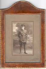 Officers WW1 Photo & Frame Manchester Regiment