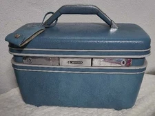 Vintage Samsonite Train Case Luggage 1960s Blue 14" X 7" X 8" Hard Sided